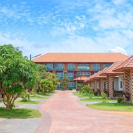 Avarin Resort Пакчонг Экстерьер фото
